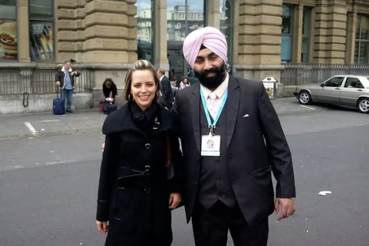 British Tourist Enjoying Indian Landscapes