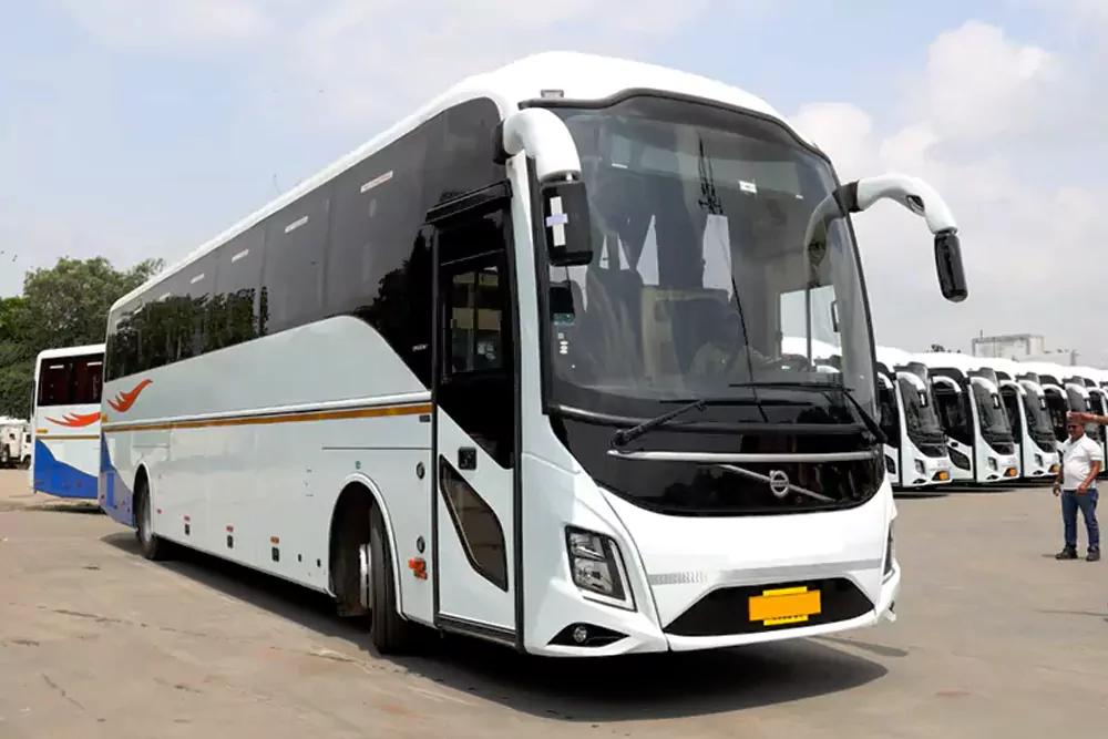 Volvo Coach 9600 Rental