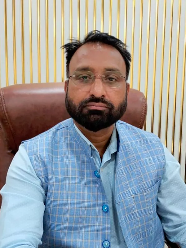 Tirlochan Singh Director Victoria Car Rental