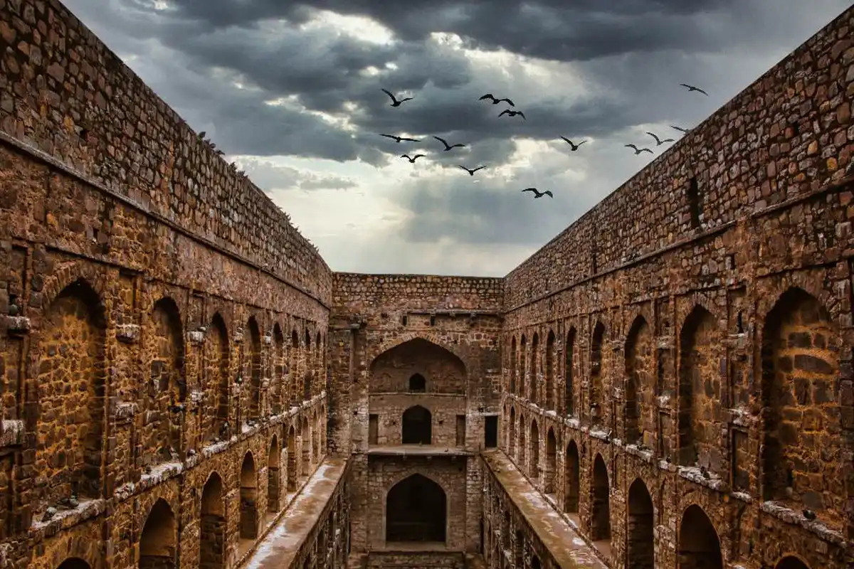 Agrasen ki Baoli