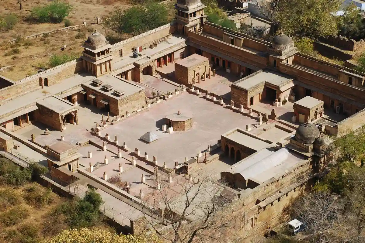 Gujari Mahal Tour