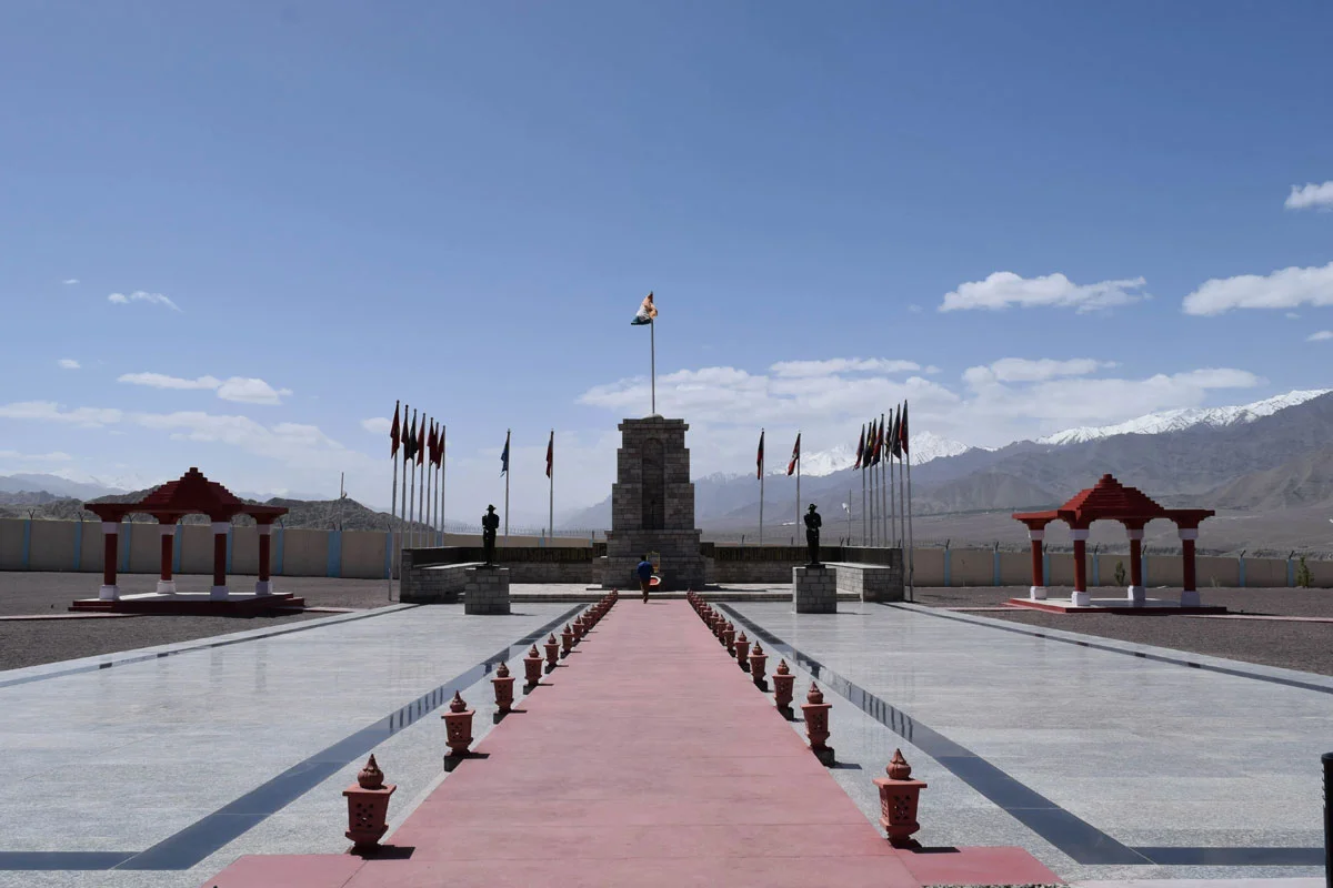 Hall of Fame Leh Tour