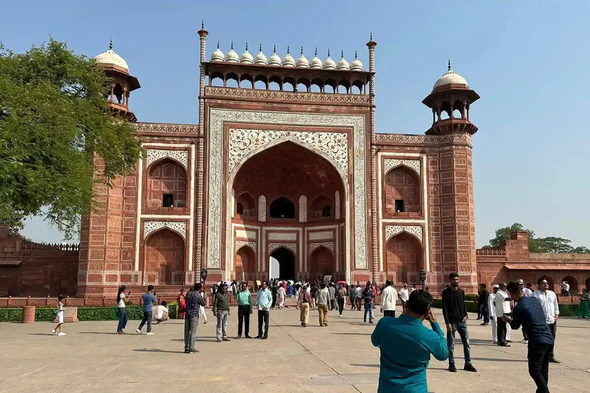 Tajmahal Front Gate
