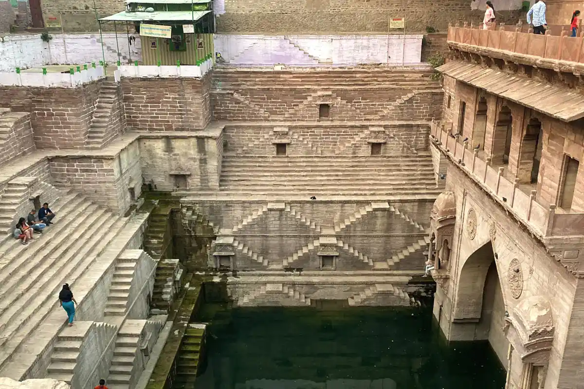 Toorji Ka Jhalara Tour